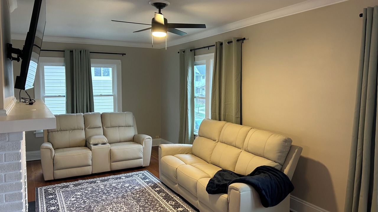 Photo of Livingroom in Lakewood