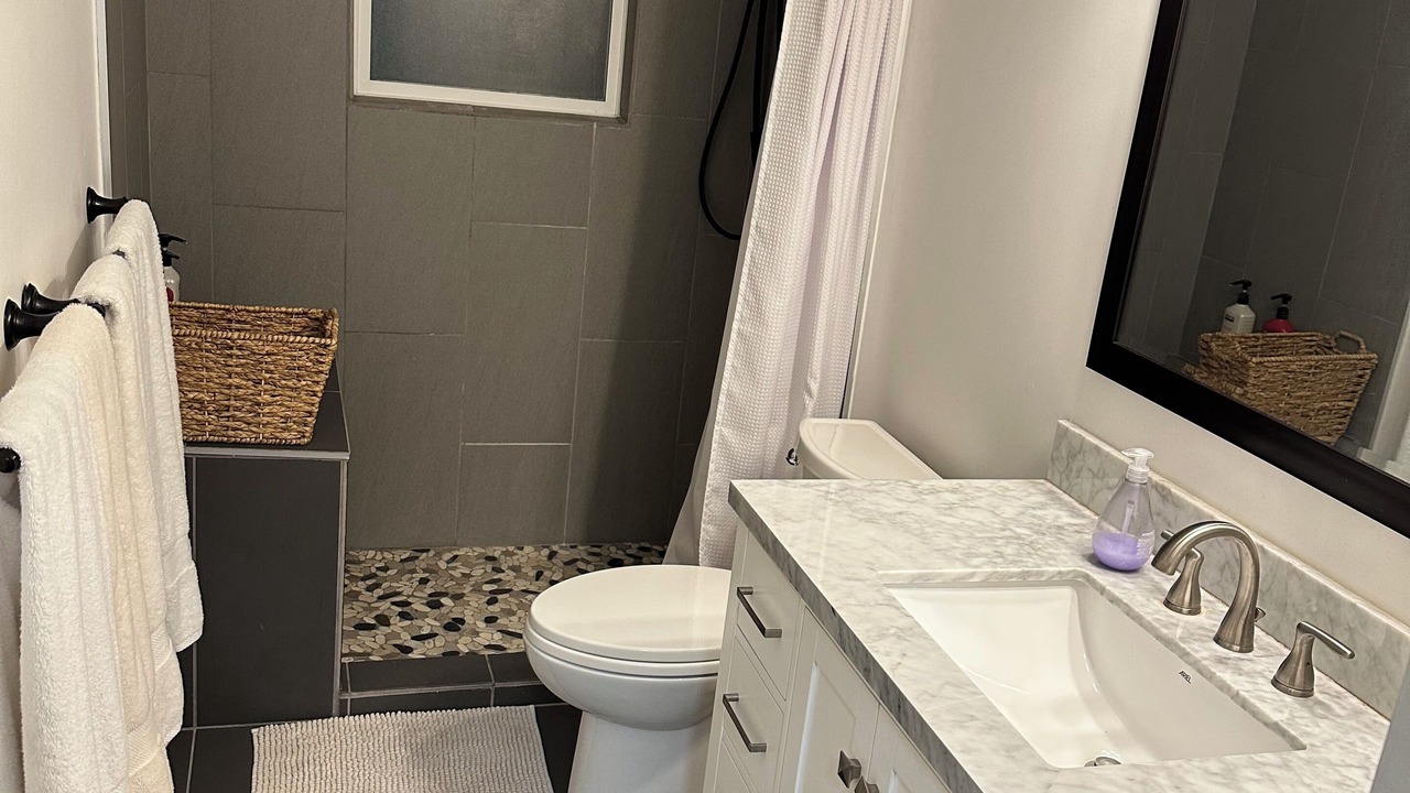 Photo of Bathroom in Southern Gulf Islands