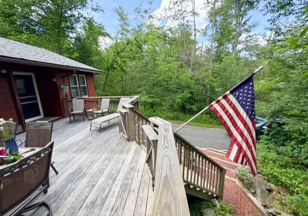 Photo of Patio Balcony in Laporte