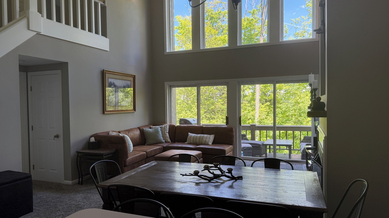 Photo of Livingroom in Clymer