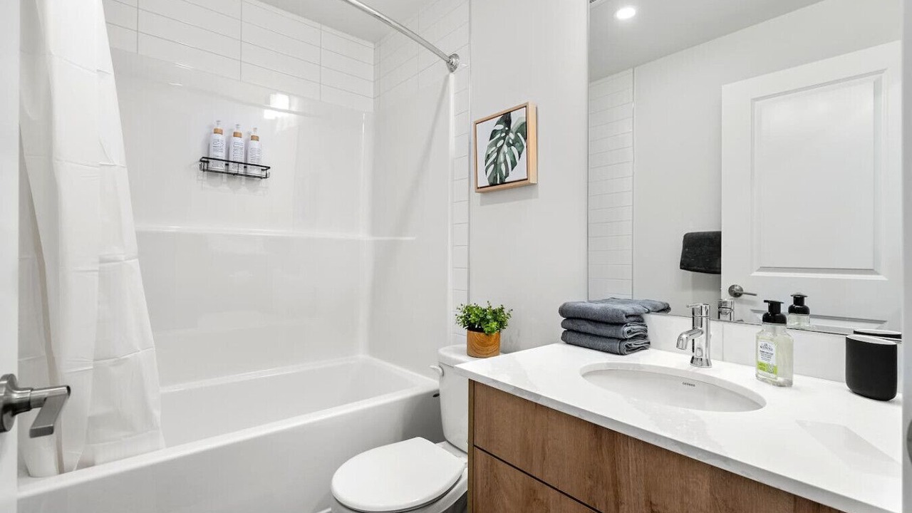 Photo of Bathroom in Connaught