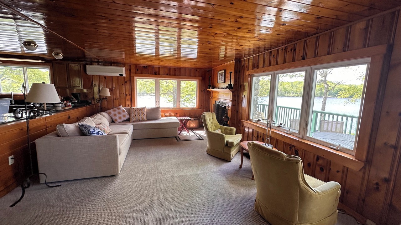 Photo of Livingroom in Franklin