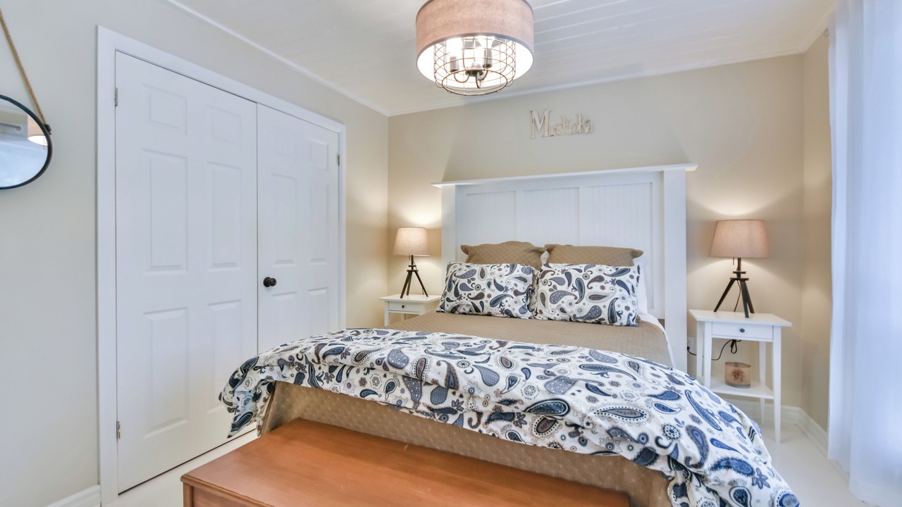 Photo of Bedroom in Muskoka Lakes