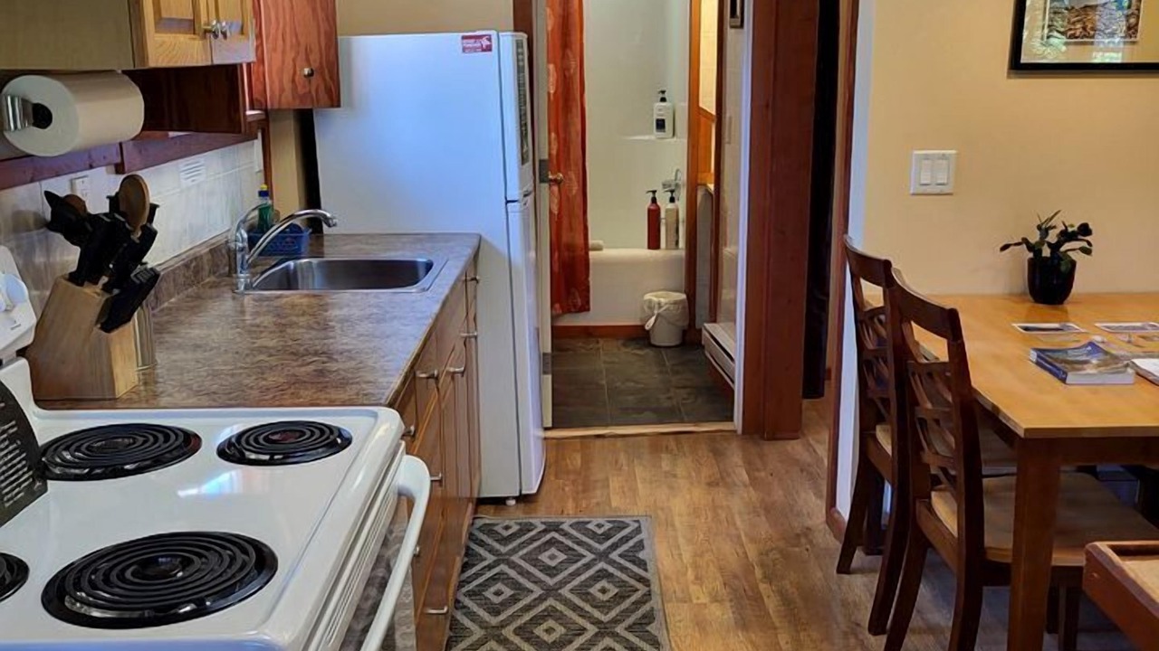 Photo of Kitchen in Nordegg