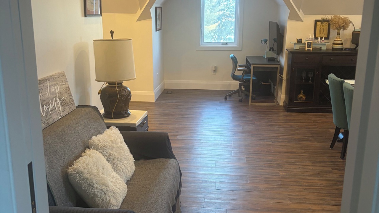 Photo of Livingroom in Caledon
