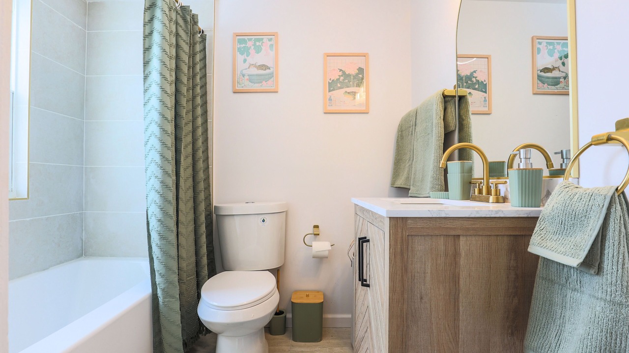 Photo of Bathroom in Cleveland