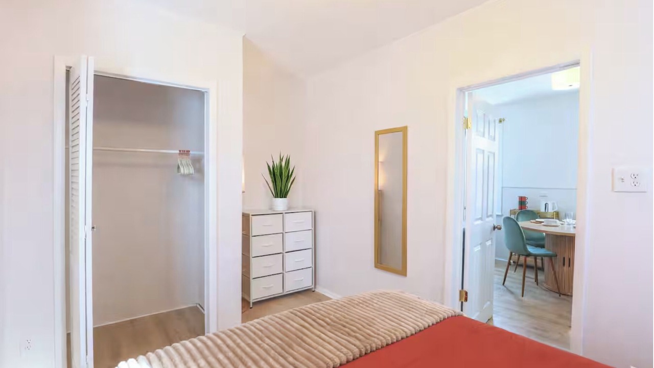 Photo of Bedroom in Cleveland