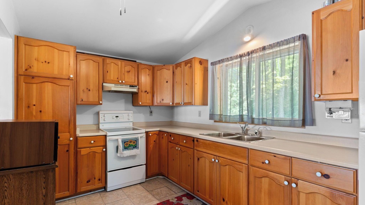 Photo of Kitchen in Grey Highlands