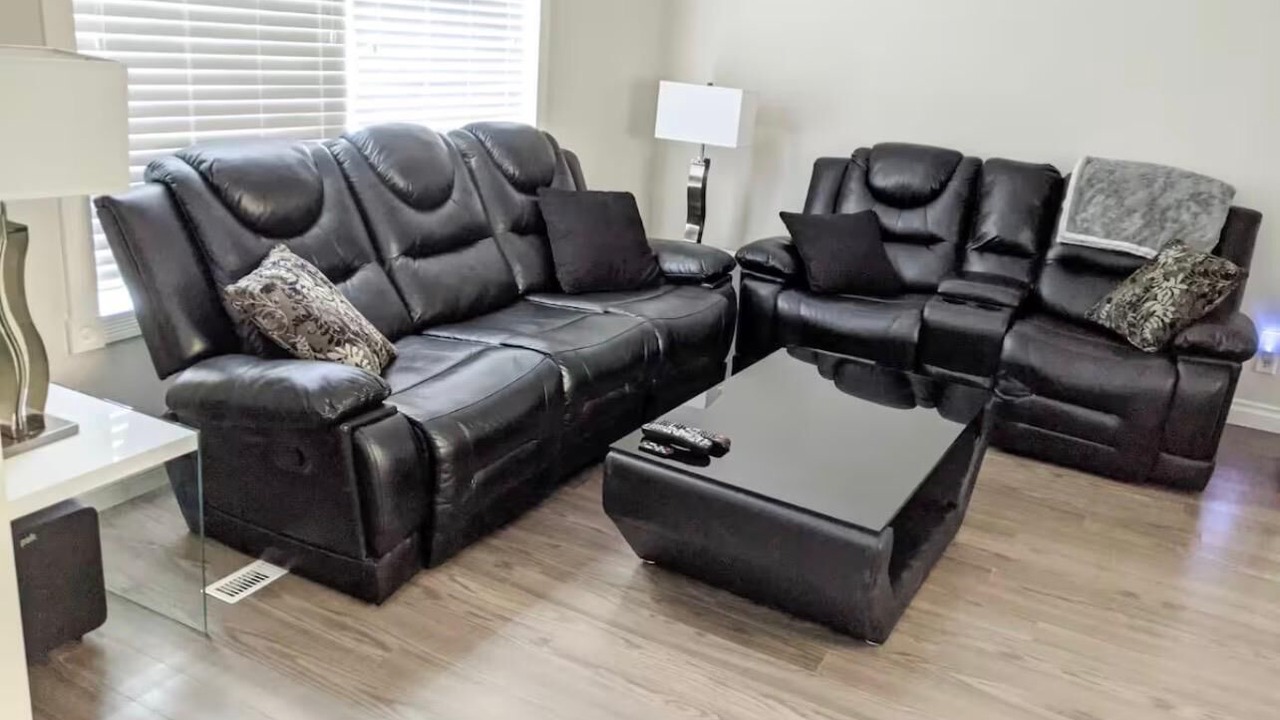 Photo of Livingroom in Winnipeg