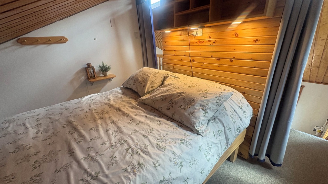Photo of Bedroom in Mansfield-et-Pontefract