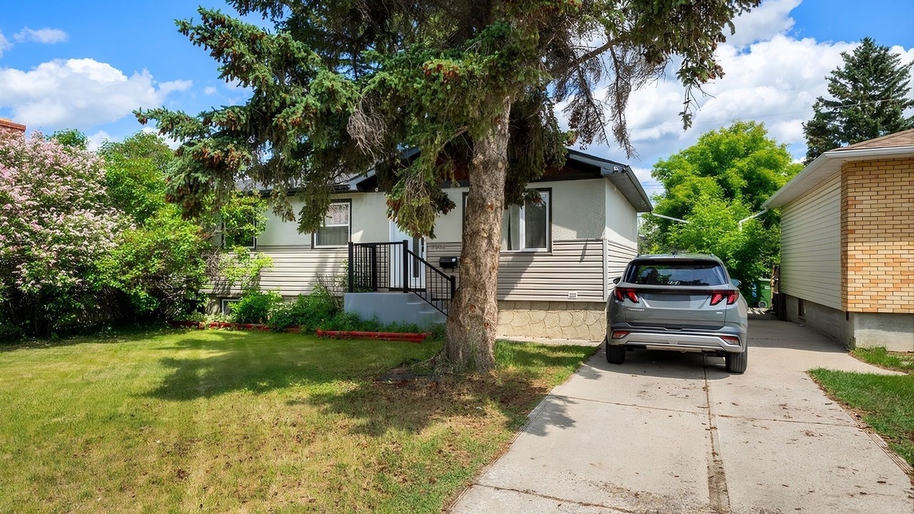 Photo of Outdoor in Northwest Calgary