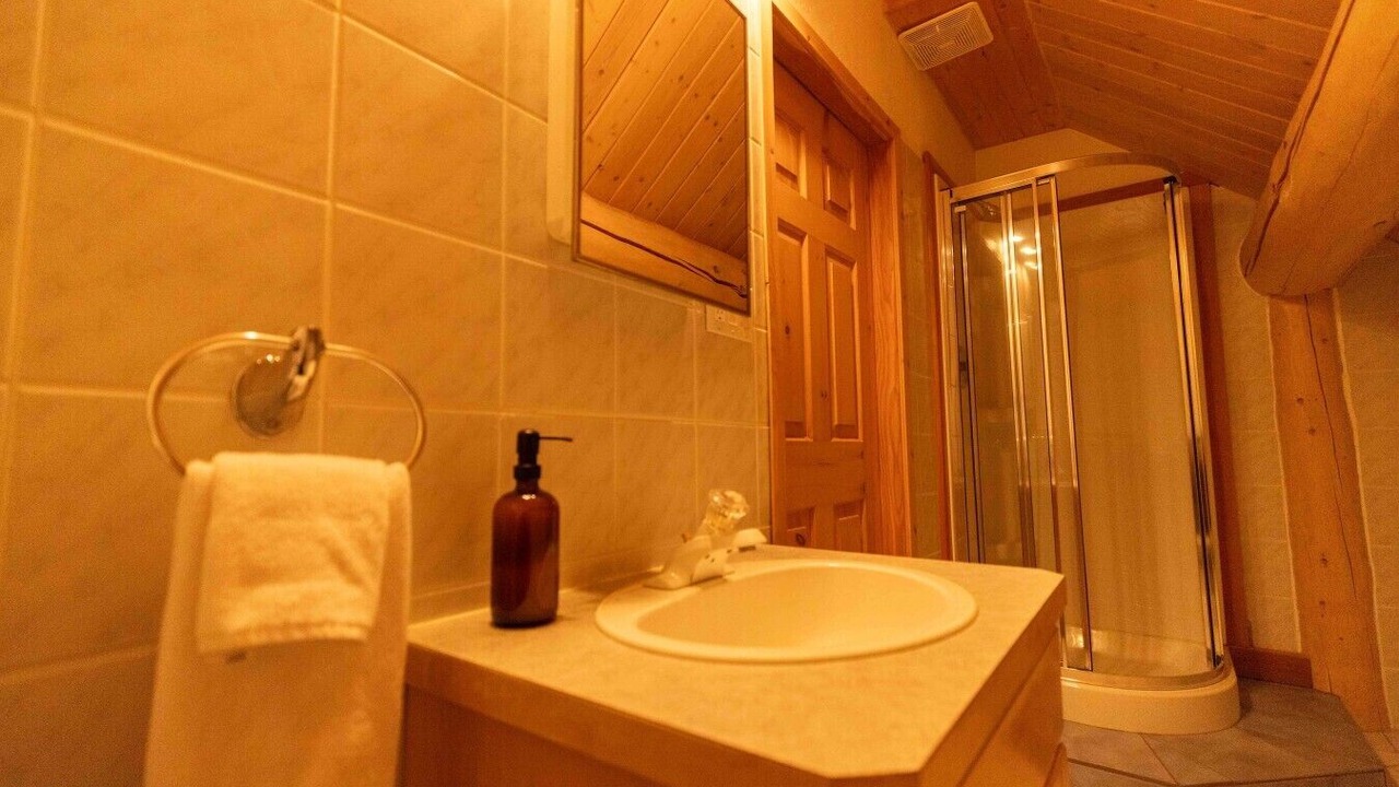 Photo of Bathroom in Lac La Hache
