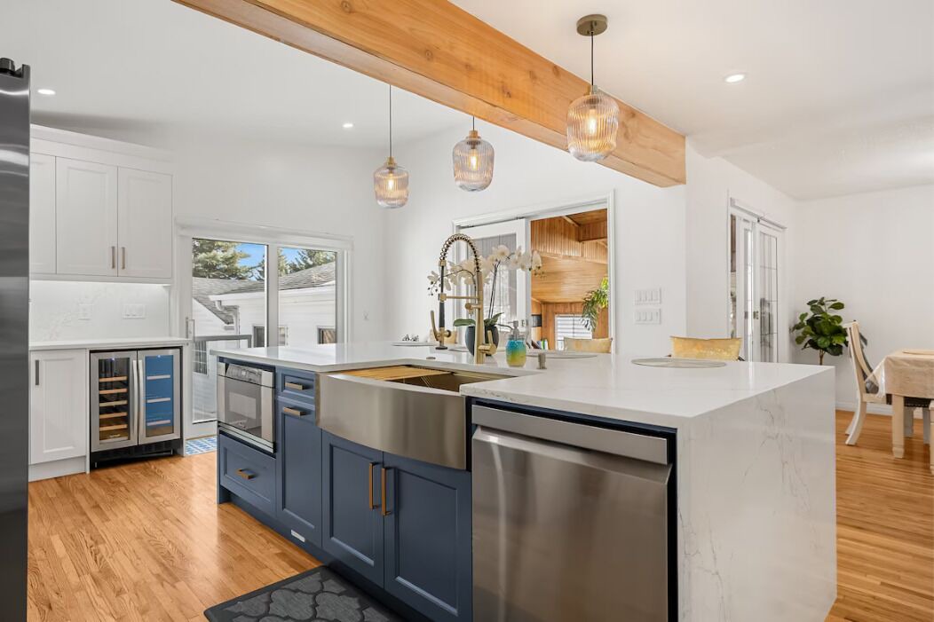 Photo of Kitchen in Canyon Meadows