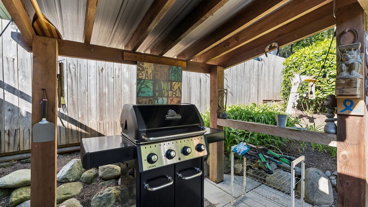 Photo of Patio Balcony in Deep Cove