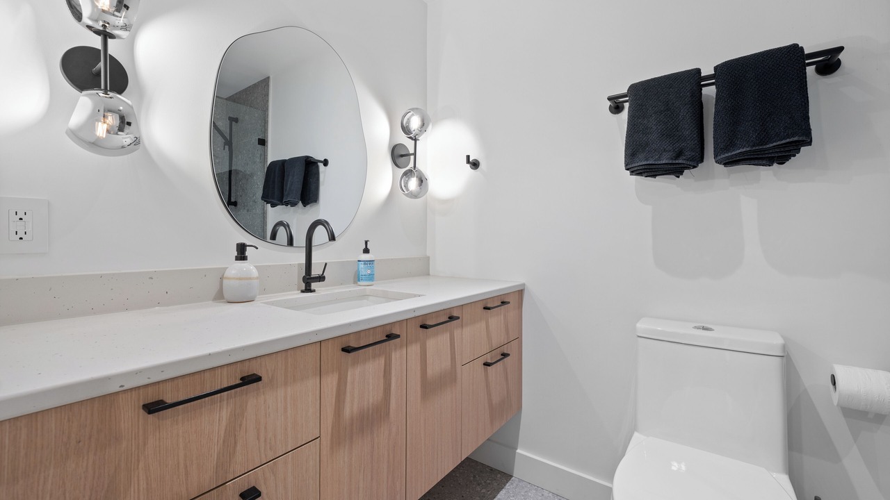 Photo of Bathroom in Dollarton