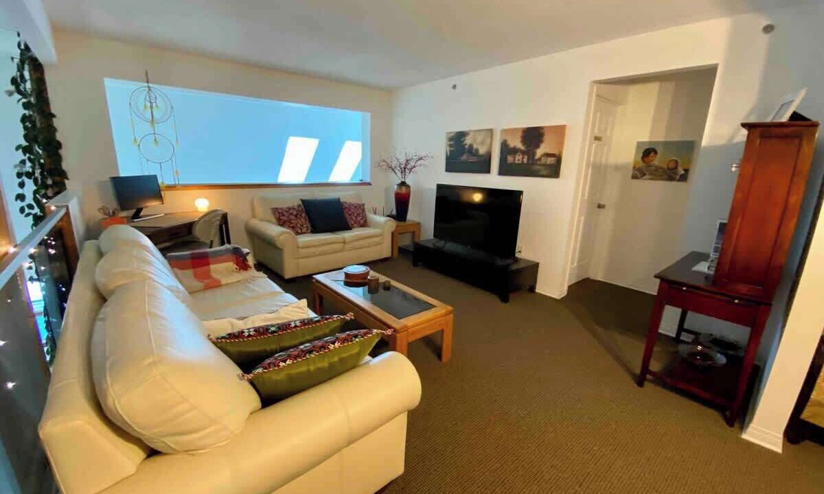 Photo of Livingroom in Yellowknife