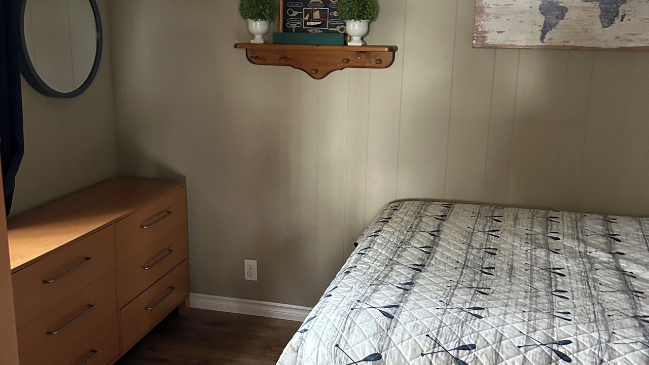 Photo of Bedroom in Georgian Bay