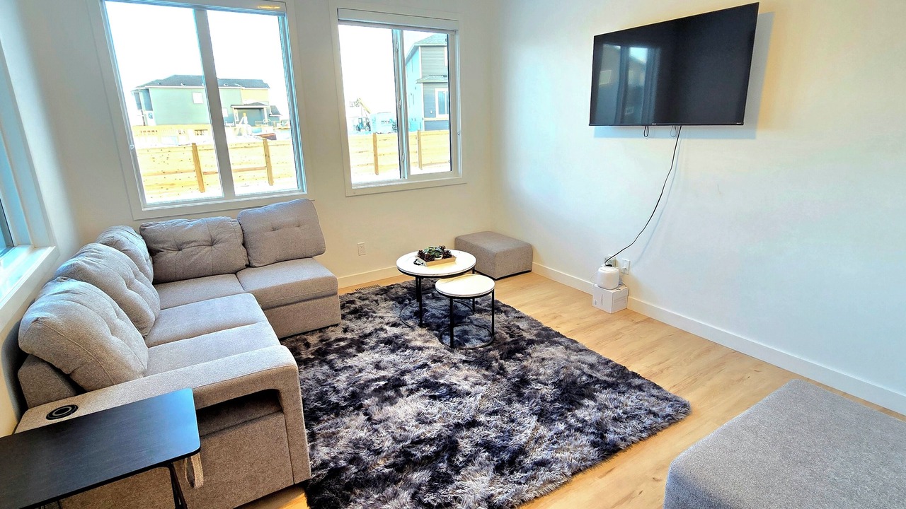 Photo of Livingroom in Airdrie