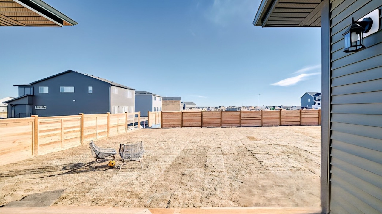 Photo of Patio Balcony in Airdrie