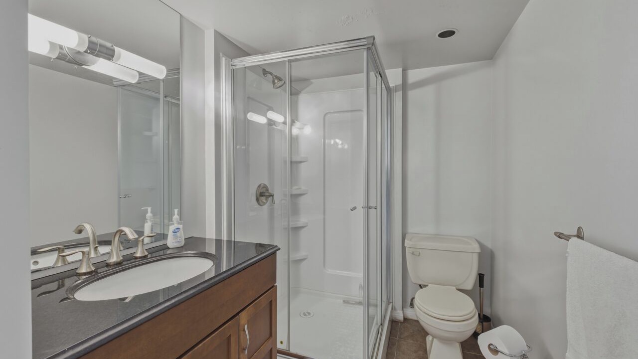 Photo of Bathroom in Deep Cove