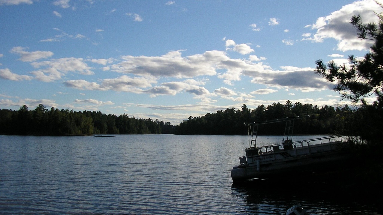 Photo of Others in River Valley