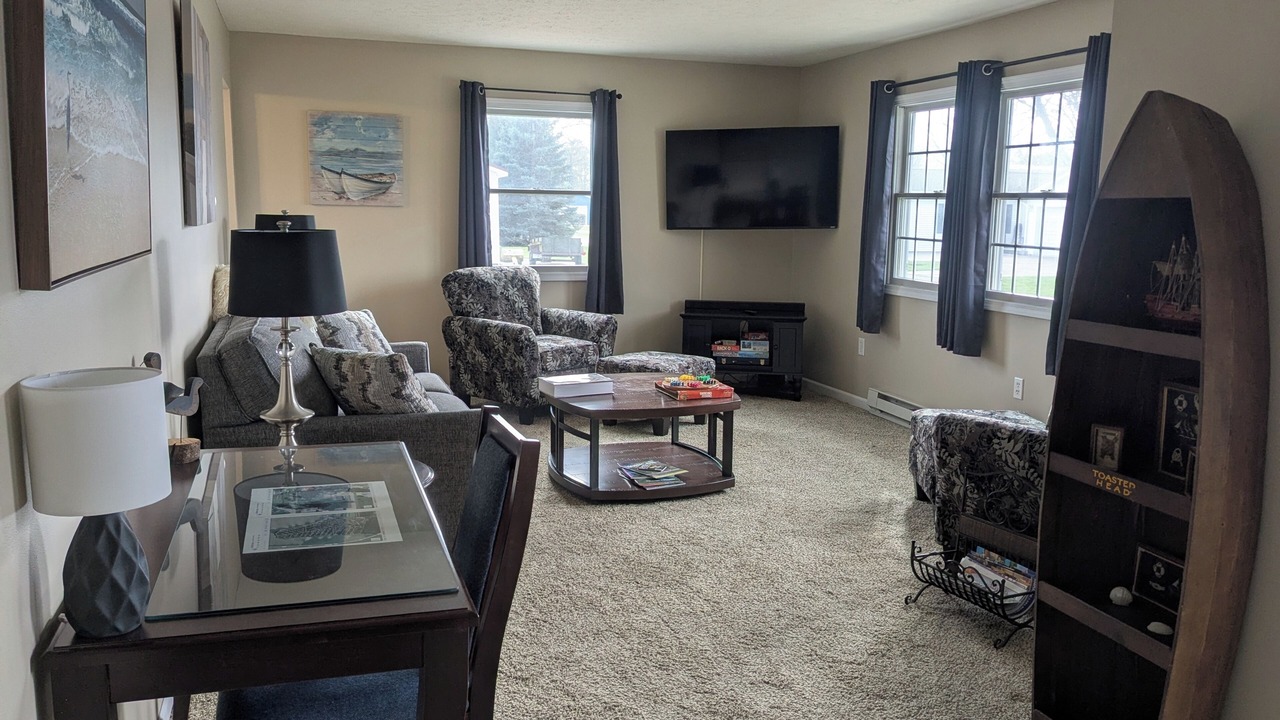 Photo of Livingroom in Bay View