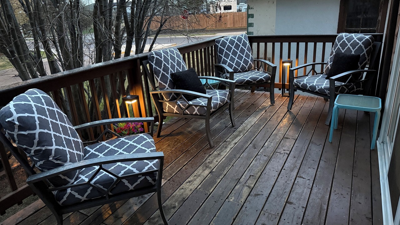 Photo of Patio Balcony in Sylvan Lake