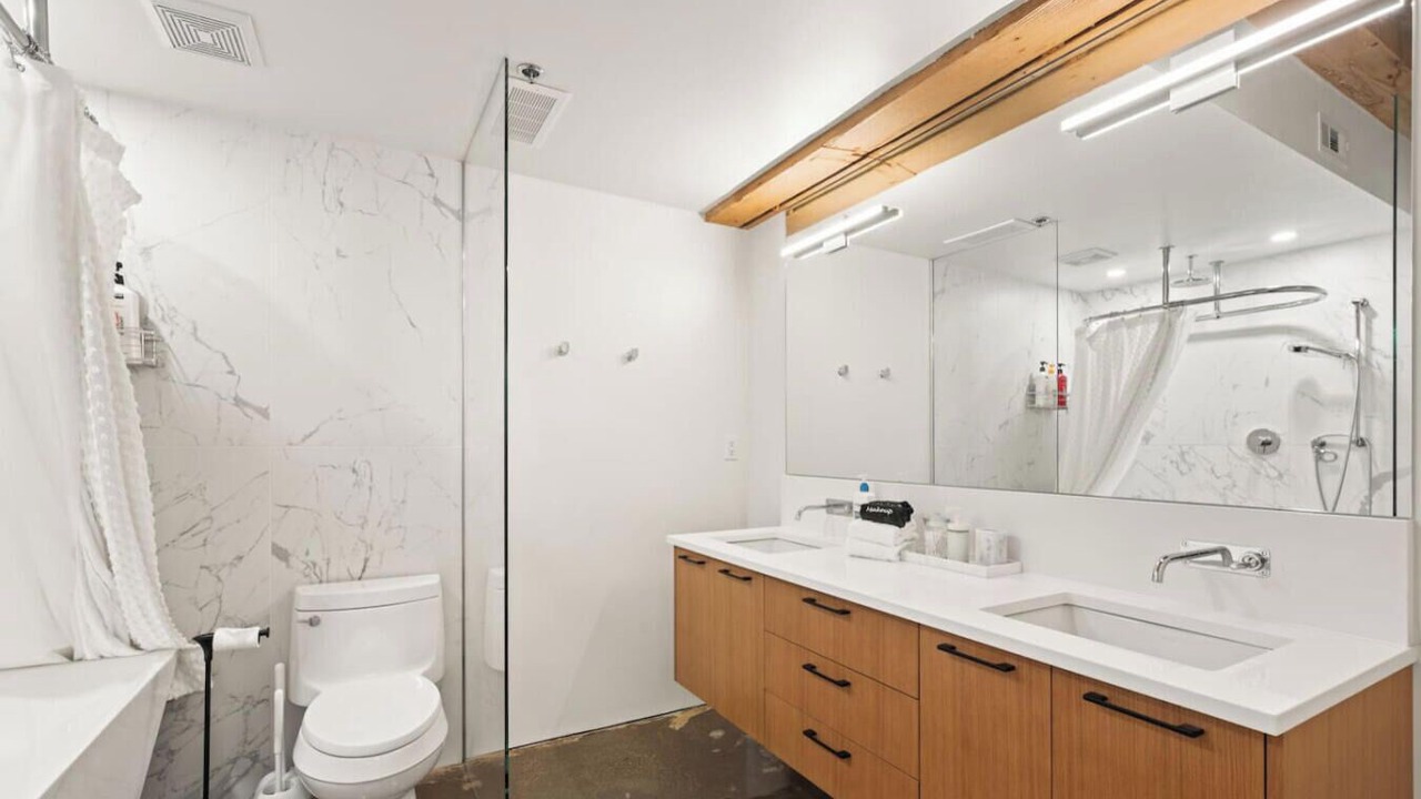 Photo of Bathroom in Downtown Edmonton