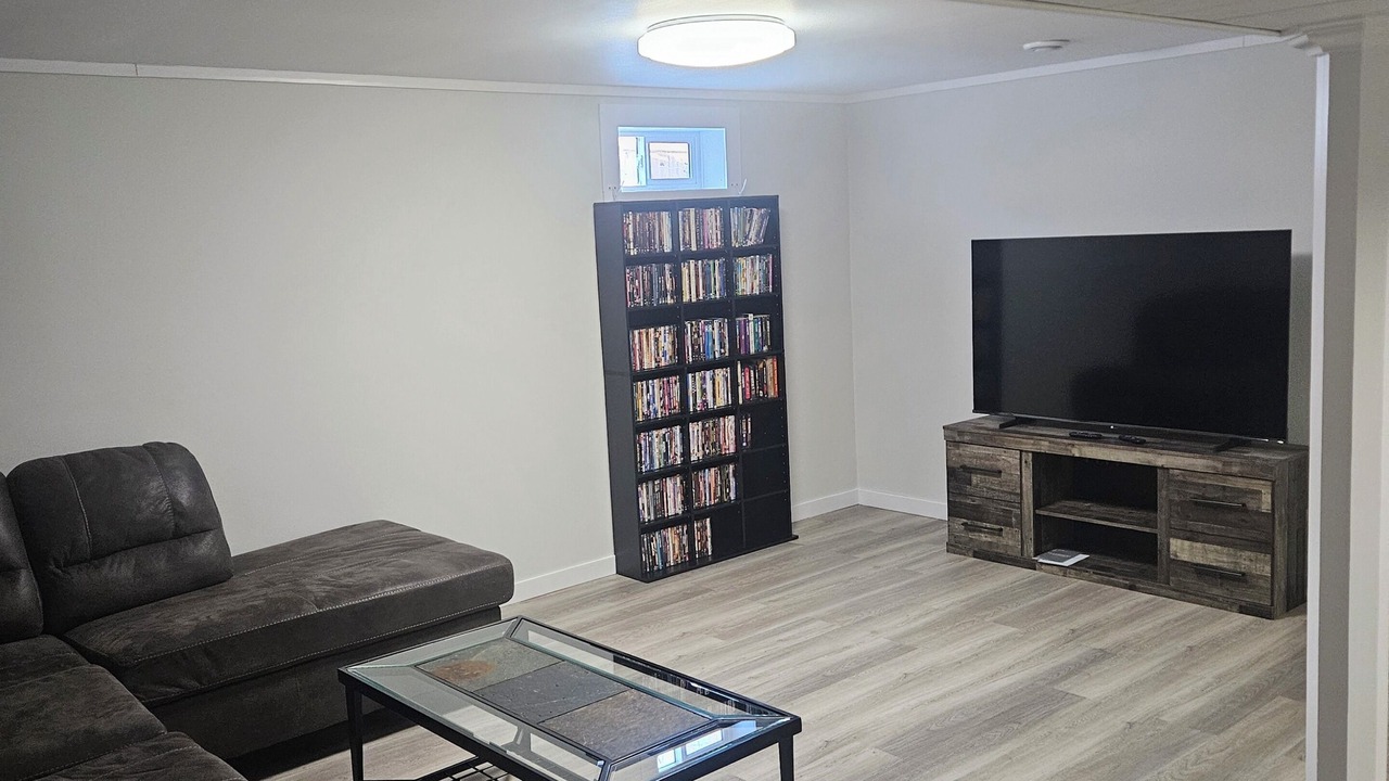 Photo of Livingroom in Brandon