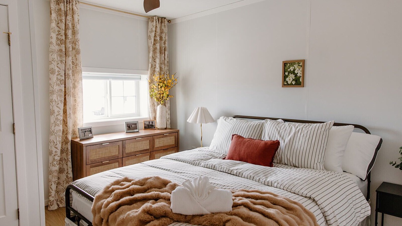 Photo of Bedroom in La Crete