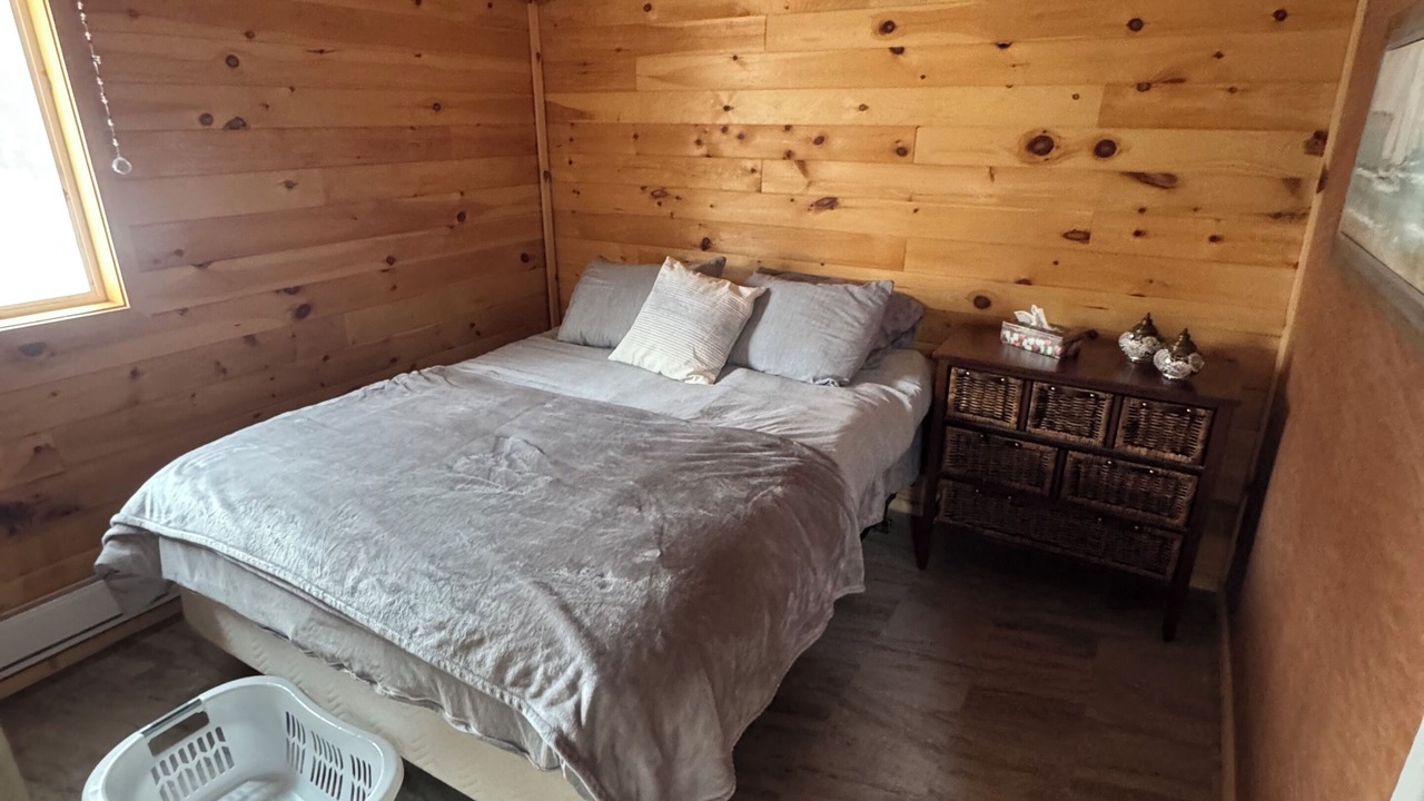 Photo of Bedroom in Winnipeg Beach
