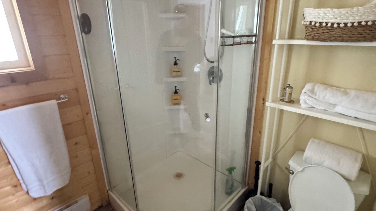 Photo of Bathroom in Winnipeg Beach