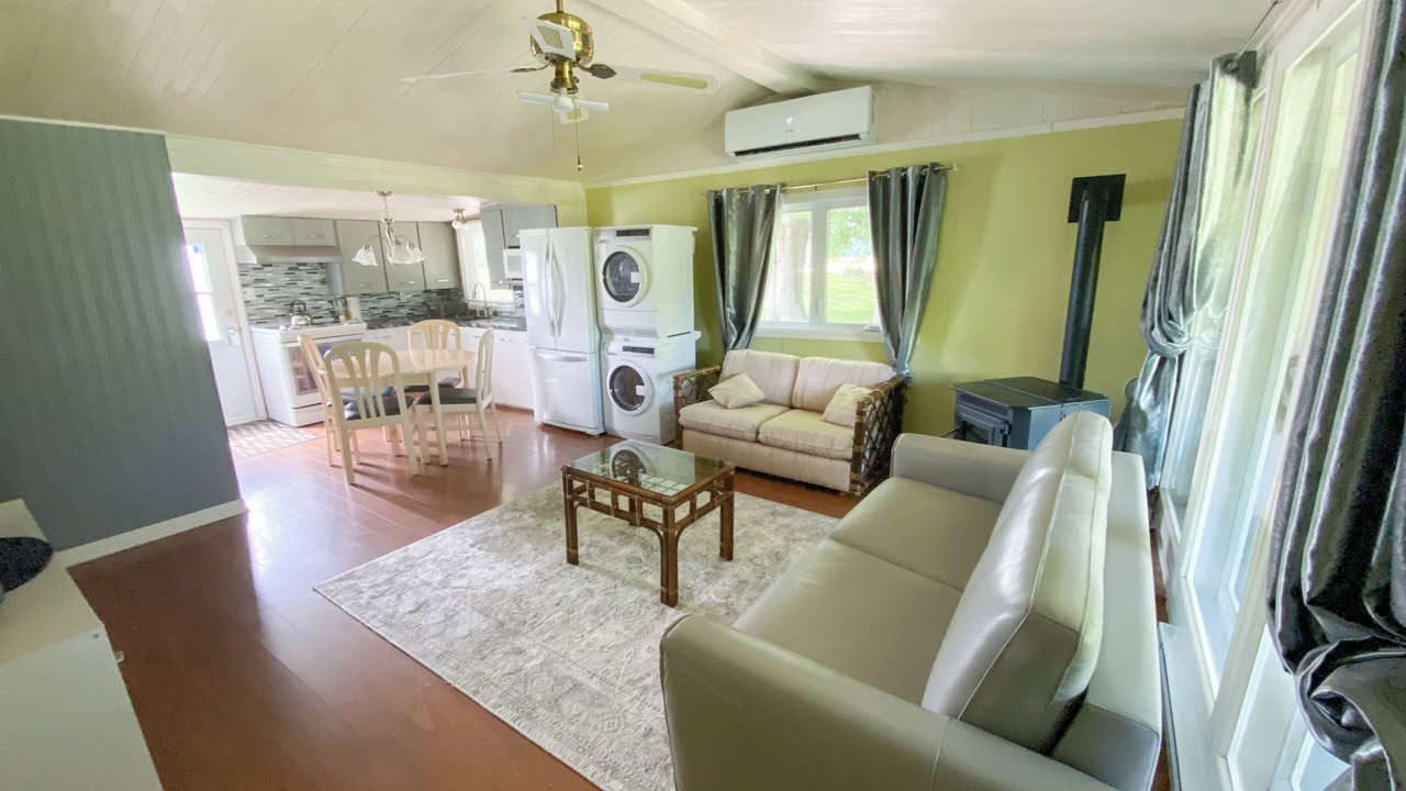 Photo of Livingroom in Sainte-Clotilde-de-Horton