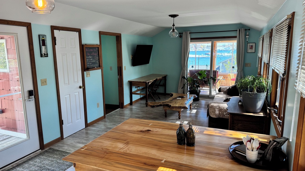 Photo of Livingroom in Sodus Point