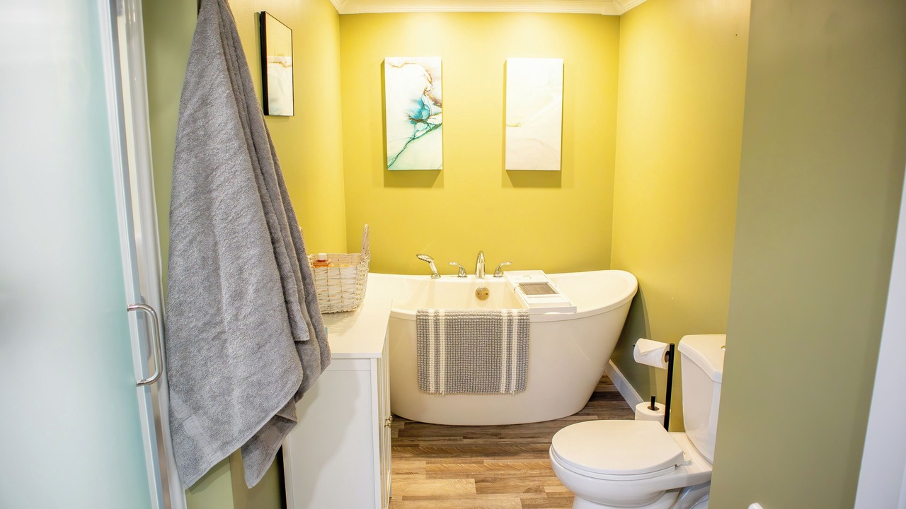 Photo of Bathroom in Crow Head