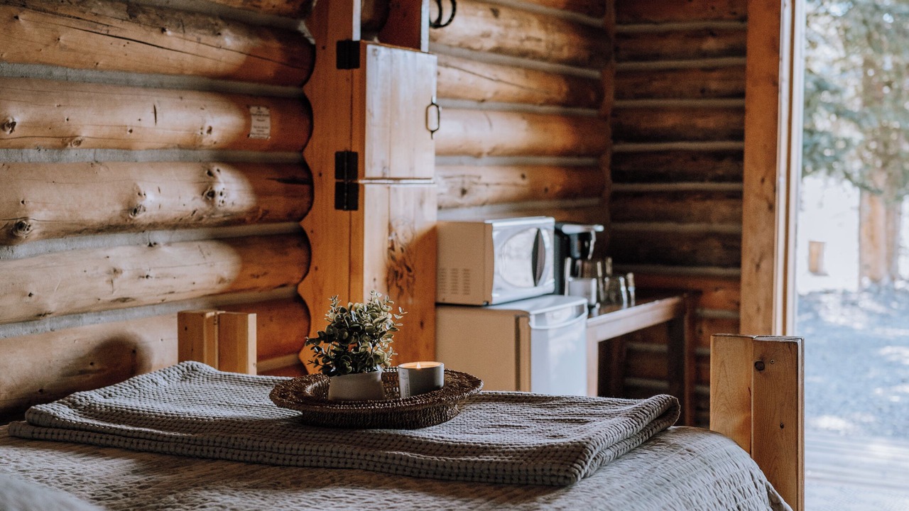 Photo of Bedroom in Red Deer River Crossing