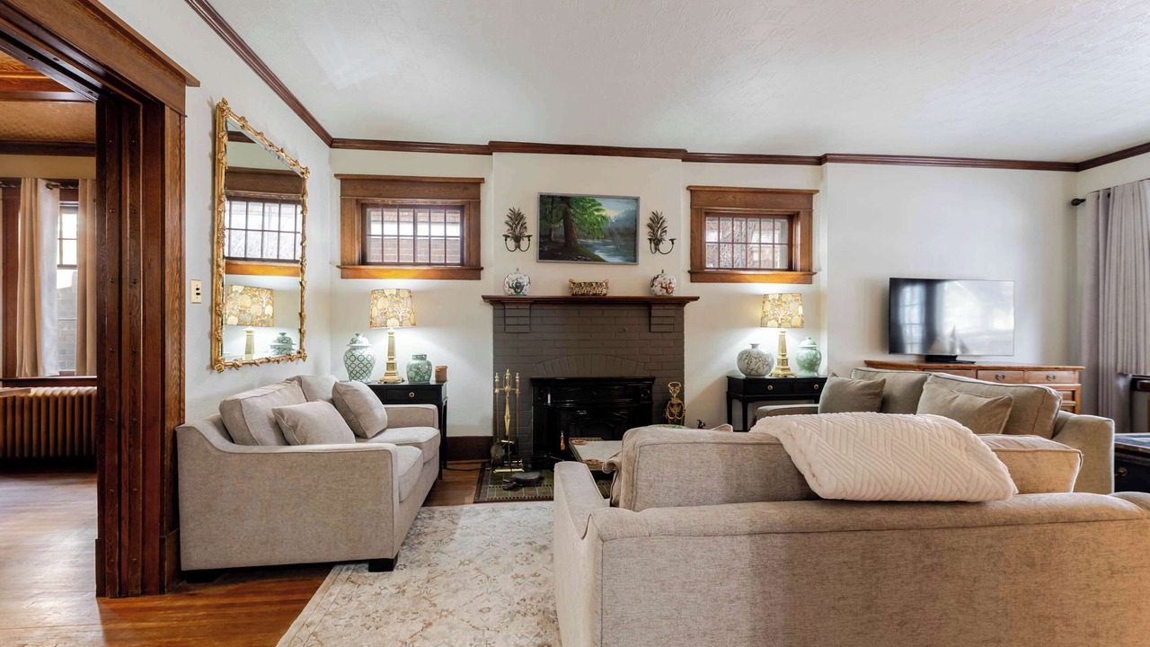 Photo of Livingroom in Moose Jaw