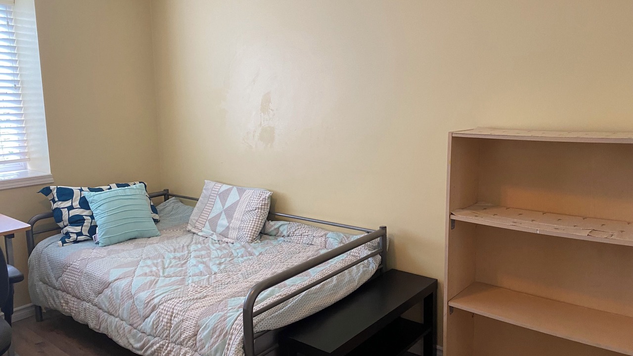 Photo of Bedroom in Port Coquitlam