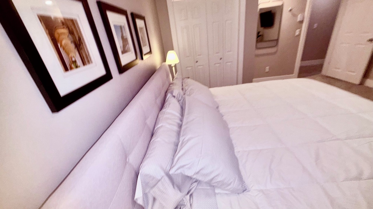 Photo of Bedroom in Fort Langley