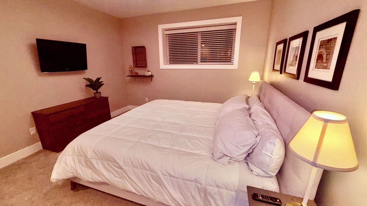 Photo of Bedroom in Fort Langley