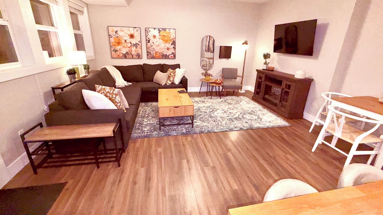 Photo of Livingroom in Fort Langley