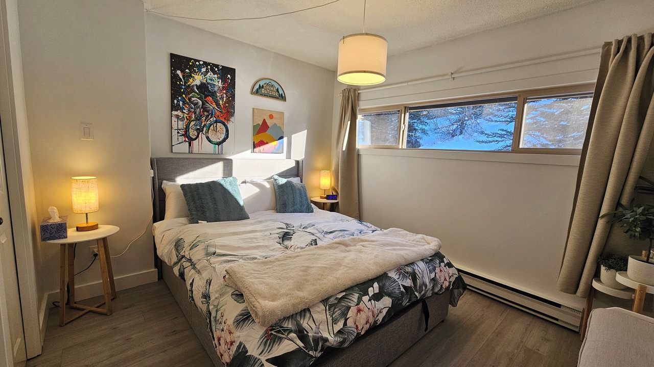 Photo of Bedroom in East Kootenay