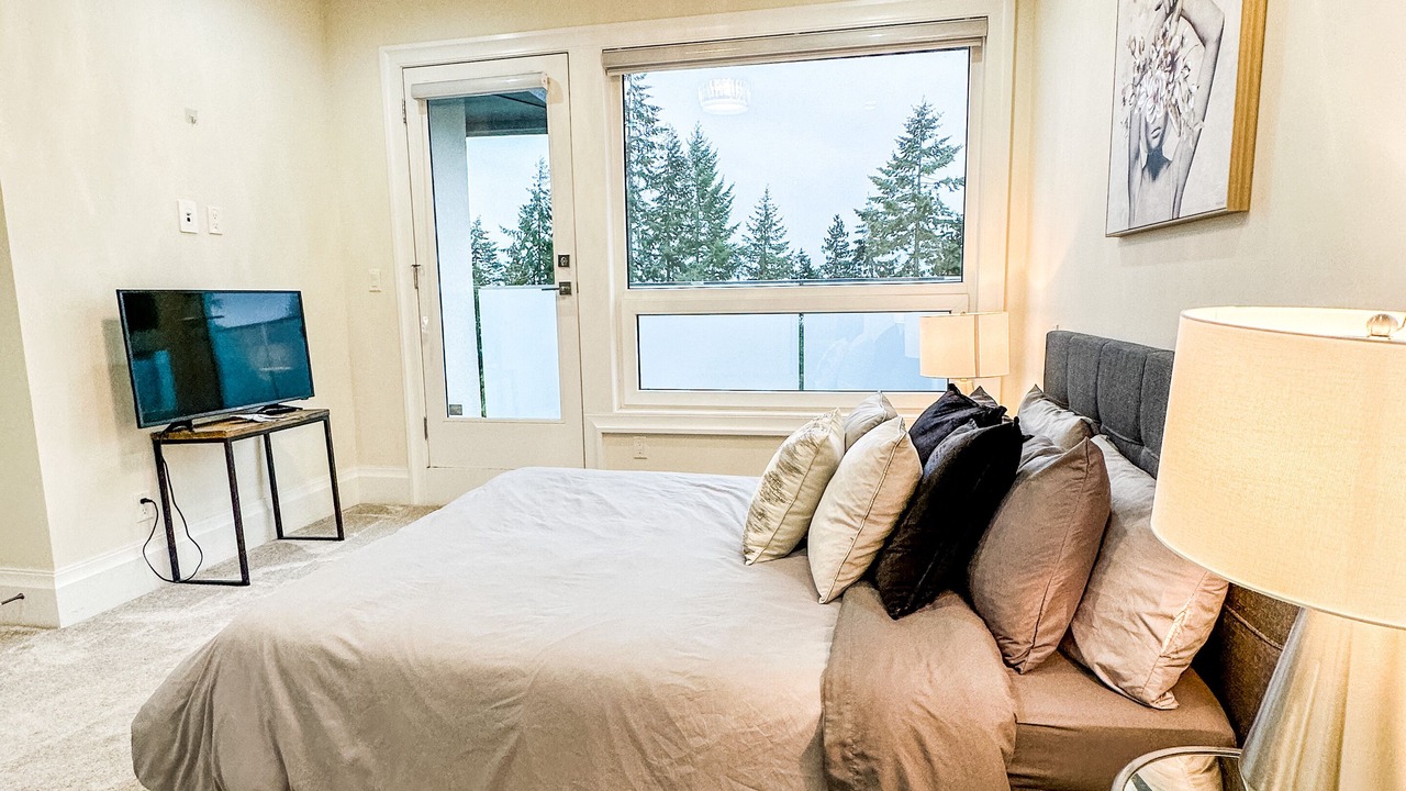 Photo of Bedroom in West Vancouver
