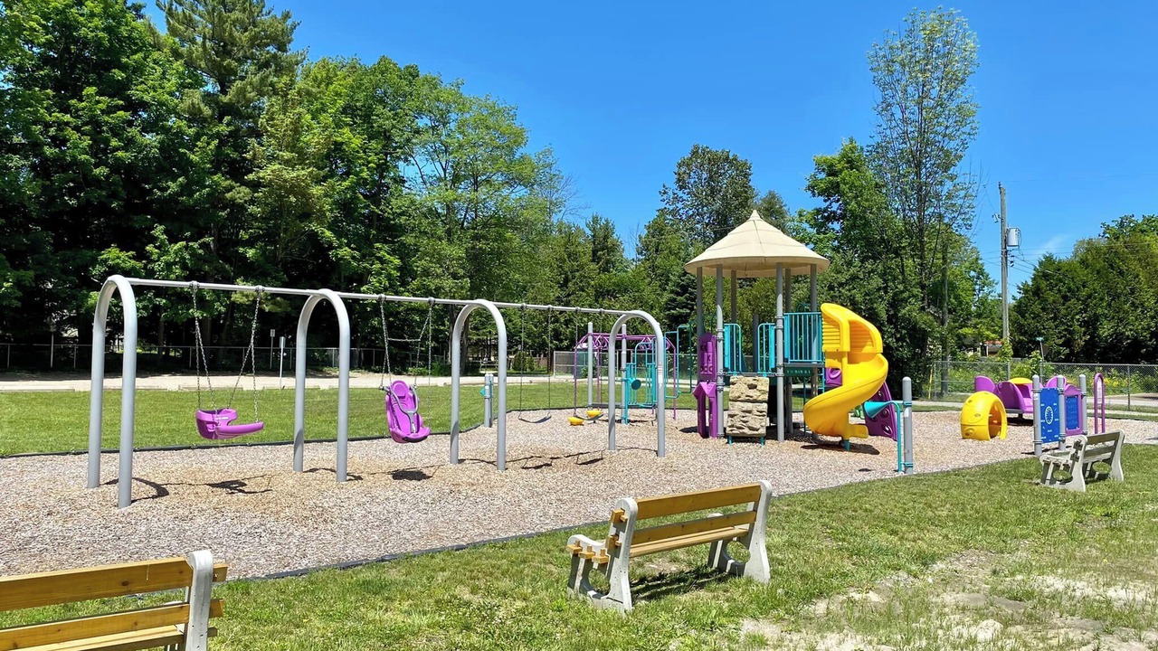 Photo of Others in Balm Beach