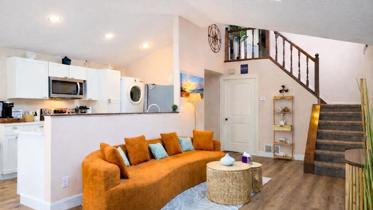 Photo of Livingroom in Vermilion