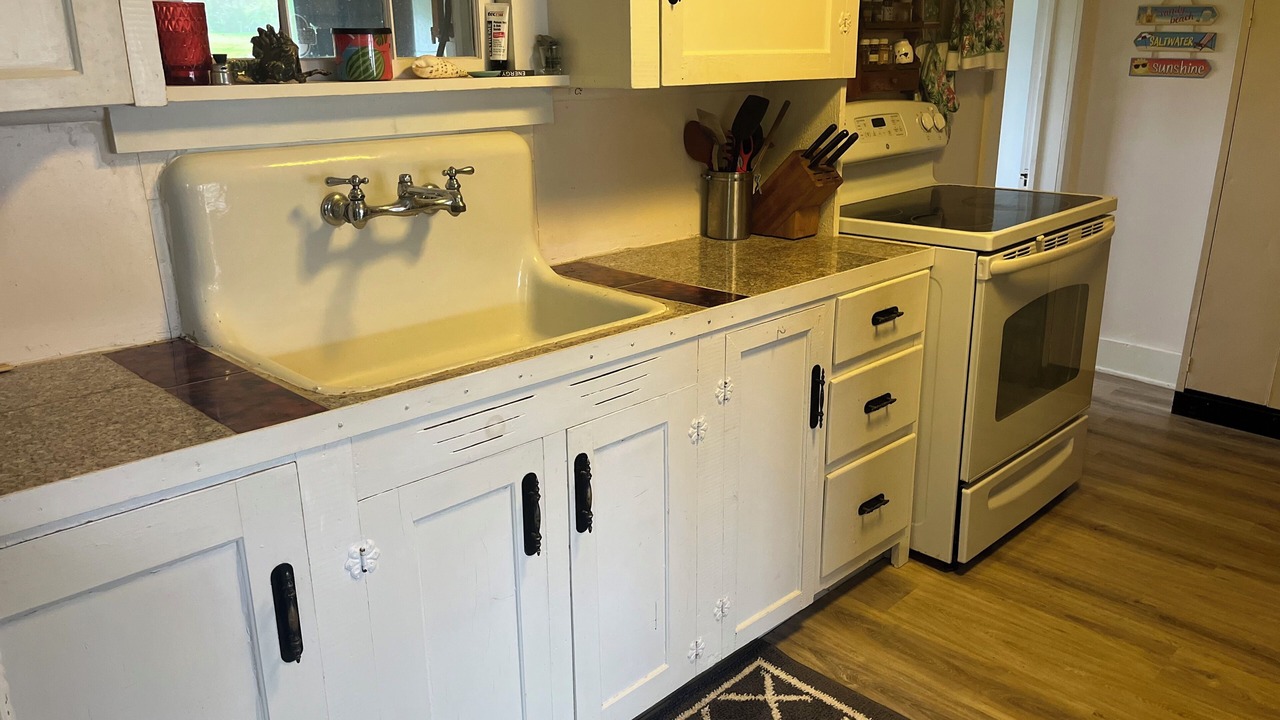 Photo of Kitchen in Hammondsport