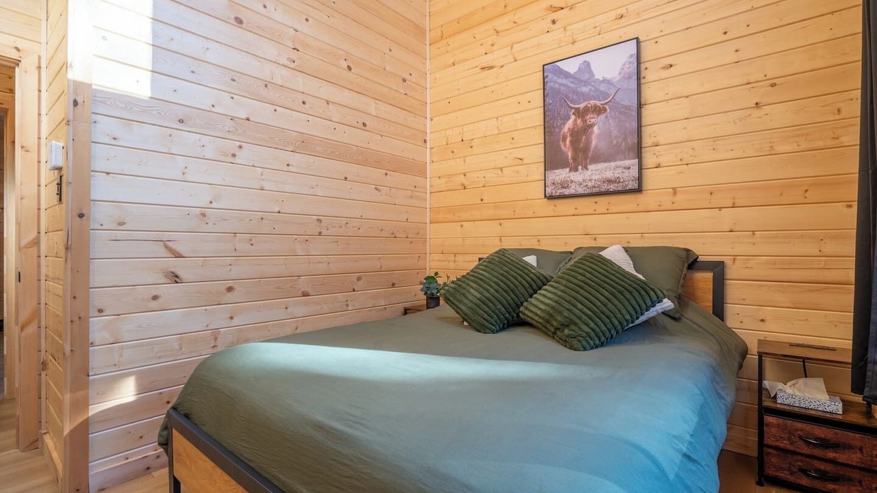 Photo of Bedroom in Mauricie