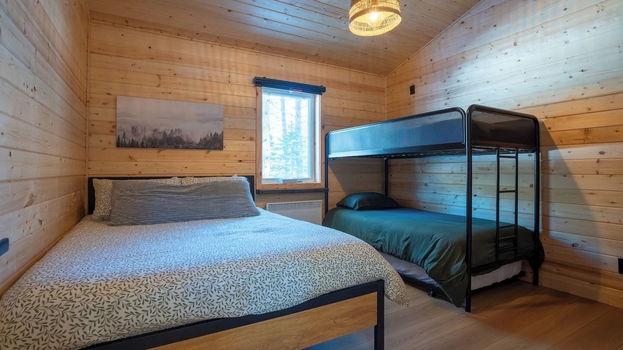 Photo of Bedroom in Mauricie