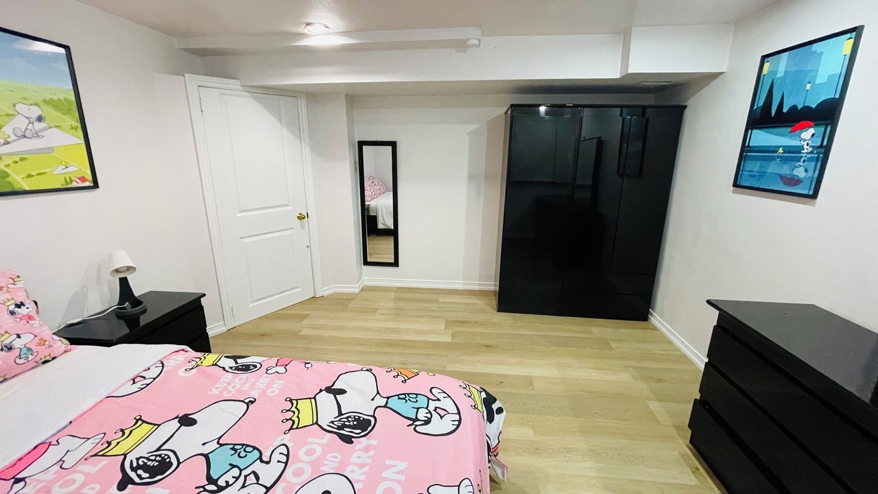 Photo of Bedroom in Thornhill