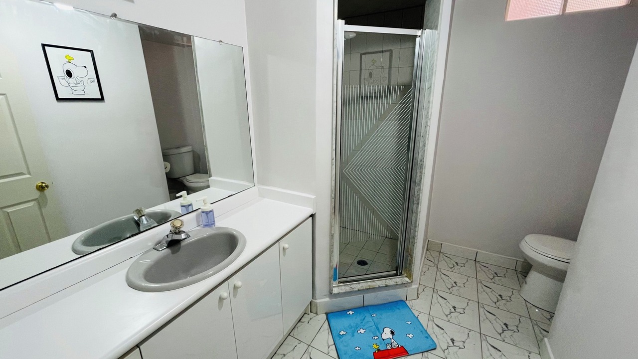 Photo of Bathroom in Thornhill